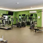 Luxury Condo Private Room Ac Gym Pool Cine
